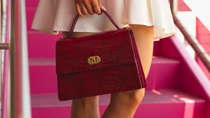 Photo trendy handbags